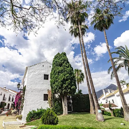 Scandinavian Style Townhouse In Nueva Andalucia Marbella