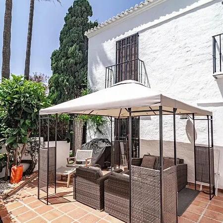 Ferienhaus Scandinavian Style Townhouse In Nueva Andalucia *