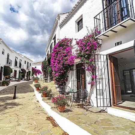 Scandinavian Style Townhouse In Nueva Andalucia Holiday home Marbella